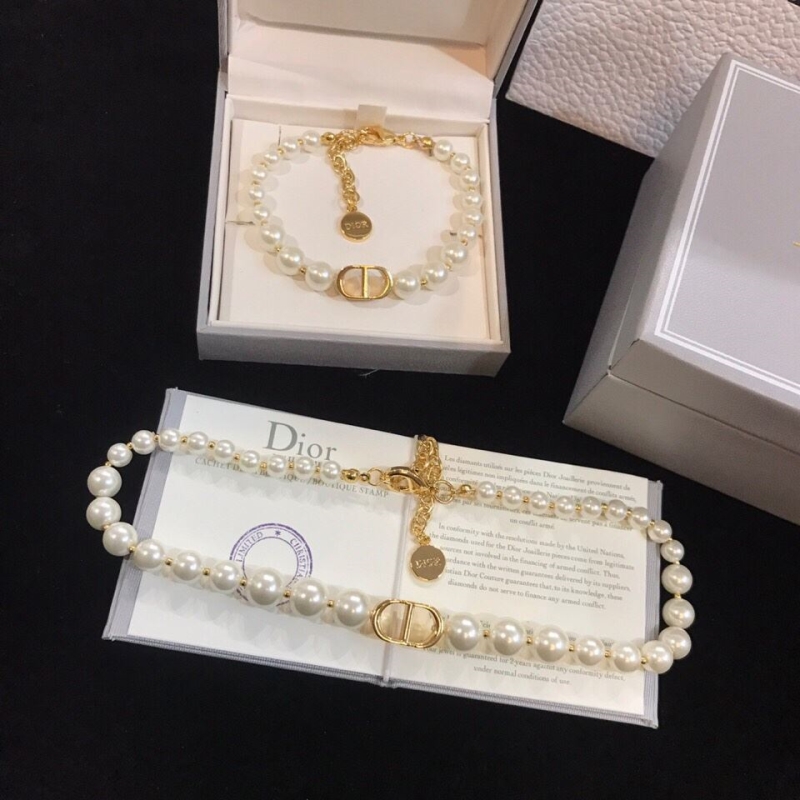 Christian Dior Necklaces